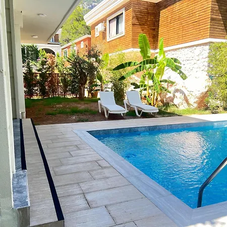 Flex Konyaalti Villa