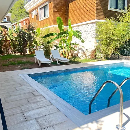 Flex Konyaalti Villa
